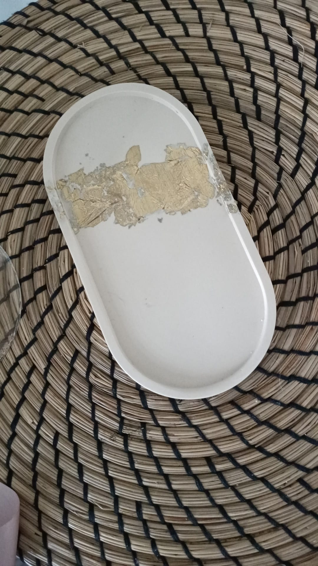 Plateau ovale en jesmonite